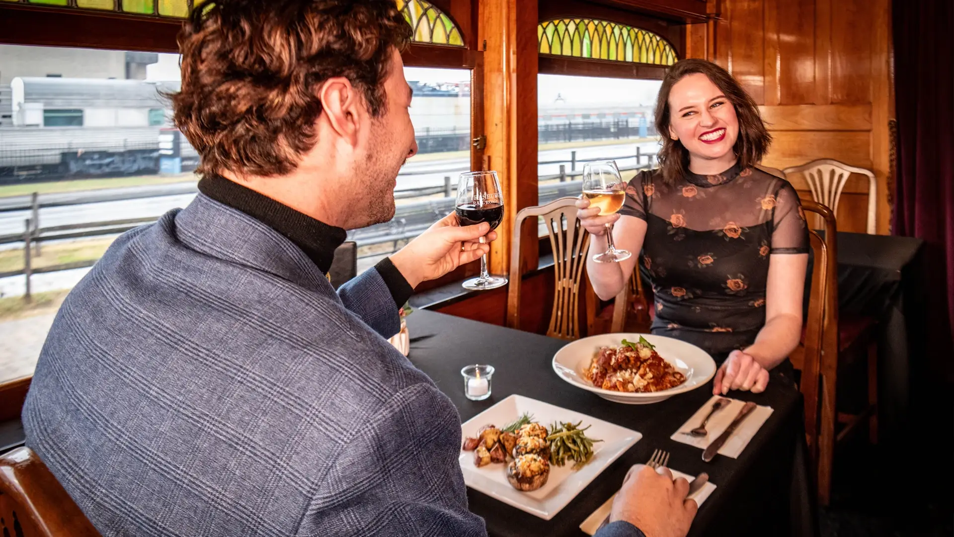 Dinner on the Rails by Café 1832